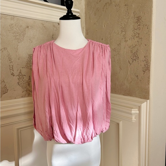 Top - Picture 2 of 2